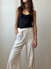 Load image into Gallery viewer, White linen pants