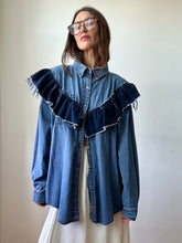 Load image into Gallery viewer, Jean Shirt with Trim