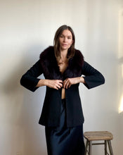 Load image into Gallery viewer, 1960's Vintage Fur Collar coat