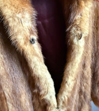 Load image into Gallery viewer, 1940's Mink Fur Coat cape