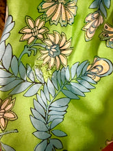 Load image into Gallery viewer, Vintage silk Floral mini