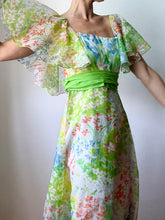 Load image into Gallery viewer, Floral maxi dress