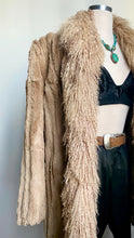 Load image into Gallery viewer, 1960’s Rabbit fur coat