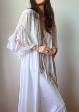Load image into Gallery viewer, Vintage Slip & Robe Set