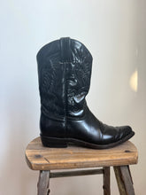Load image into Gallery viewer, Black cowboy boots