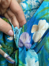 Load image into Gallery viewer, Hawaiian Floral sleeved dress
