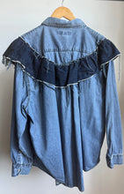 Load image into Gallery viewer, Jean Shirt with Trim