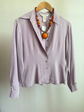 Load image into Gallery viewer, Lavender silk button up