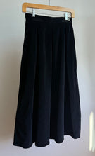 Load image into Gallery viewer, 1970s Calvin Klein skirt