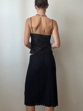 Load image into Gallery viewer, 1970's Black scalloped Skirt