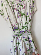 Load image into Gallery viewer, Vintage 40’s/ 50’s Floral