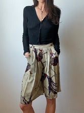 Load image into Gallery viewer, Vintage pleated shorts