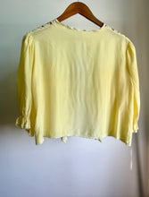 Load image into Gallery viewer, 1930’s / 1940’s yellow lace bed coat