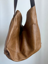 Load image into Gallery viewer, Tan Leather bag bag