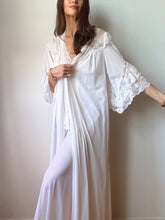 Load image into Gallery viewer, Vintage Slip & Robe Set