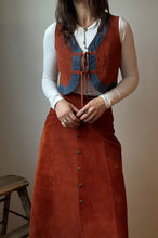 Load image into Gallery viewer, 1970's suede vest