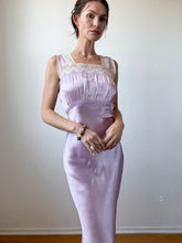 Load image into Gallery viewer, 1940s Lavender slip dress