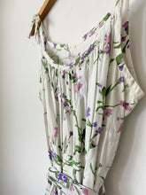 Load image into Gallery viewer, Vintage 40’s/ 50’s Floral
