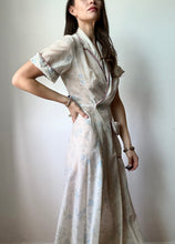 Load image into Gallery viewer, Vintage Floral dress with pink trim