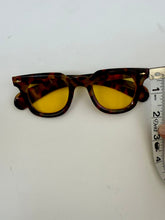 Load image into Gallery viewer, 1970’s tortoise eye glasses