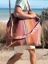 Load image into Gallery viewer, Large Peruvian Bag 6
