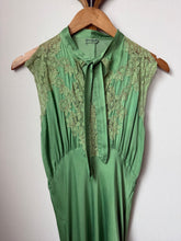 Load image into Gallery viewer, 1930’s Silk and Lace slip dress