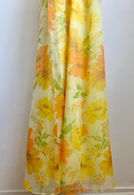 Load image into Gallery viewer, 1970’s 2 piece maxi & matching vest