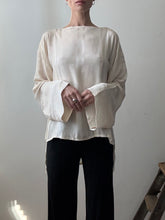 Load image into Gallery viewer, Silk bell sleeve printed blouse