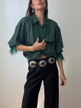 Load image into Gallery viewer, Feather Button up
