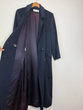 Load image into Gallery viewer, Navy blue wool pea coat
