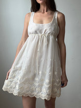 Load image into Gallery viewer, Saks Fifth Avenue baby doll dress

