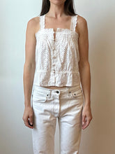 Load image into Gallery viewer, Crochet top with floral buttons
