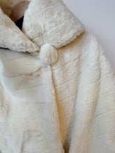 Load image into Gallery viewer, 1930’s- 1940’s Ivory Rabbit Fur Cape
