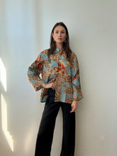 Load image into Gallery viewer, Silk frog closure blouse
