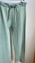 Load image into Gallery viewer, Knit Pants - Mint green
