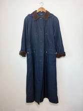 Load image into Gallery viewer, Navy trench coat
