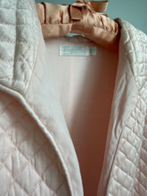 Load image into Gallery viewer, 1940's quilted bed coat
