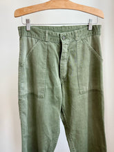 Load image into Gallery viewer, 1960s/70s vintage olive cotton work pants
