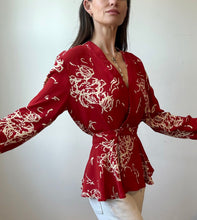 Load image into Gallery viewer, Patterned Peplum Blouse
