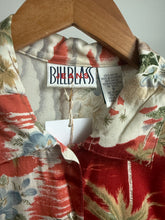 Load image into Gallery viewer, Bill Blass Hawaiian T shirt
