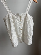 Load image into Gallery viewer, Crochet top with floral buttons
