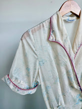 Load image into Gallery viewer, Vintage Floral dress with pink trim
