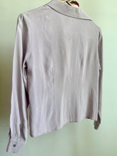 Load image into Gallery viewer, Lavender silk button up
