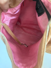 Load image into Gallery viewer, Tan leather purse

