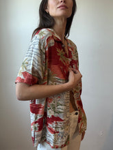 Load image into Gallery viewer, Bill Blass Hawaiian T shirt
