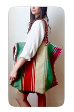 Load image into Gallery viewer, Large Peruvian Bag 3 of 3
