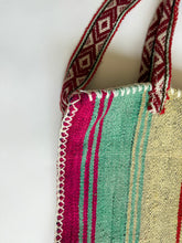 Load image into Gallery viewer, Large Peruvian Bag 3 of 3
