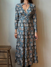 Load image into Gallery viewer, 1960's LS dress
