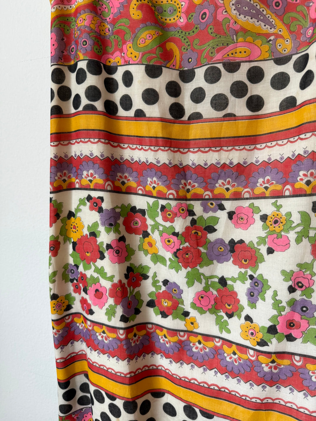 60's / 70's colorful Printed dress