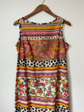 Load image into Gallery viewer, 60&#39;s / 70&#39;s colorful Printed dress
